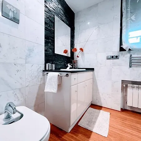 Casa De Vacaciones En ¡tranquilidad Y Piscina! Holiday home Castelldefels